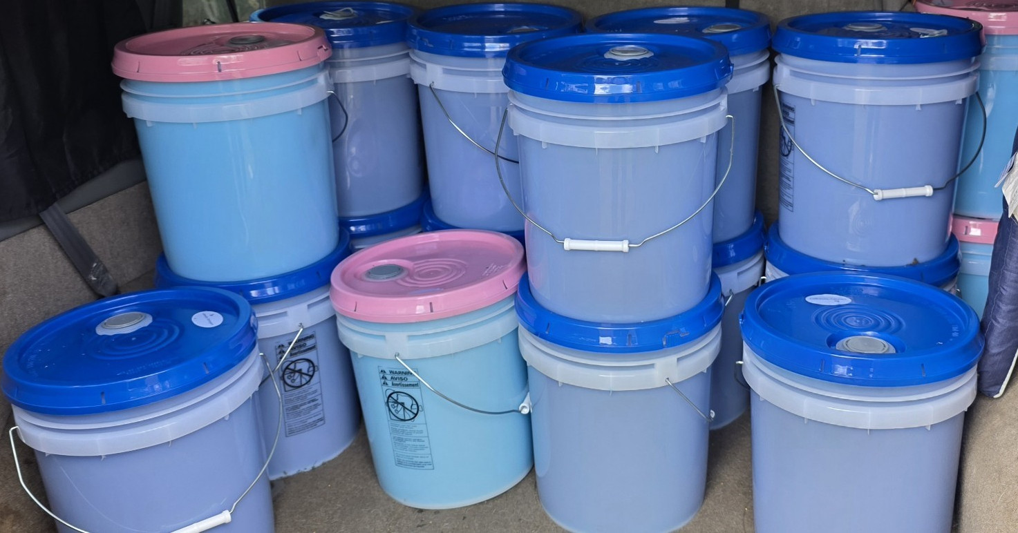 Liquid Laundry Detergent-5 Gallon Bucket. Local Pickup / Delivery – 640 loads