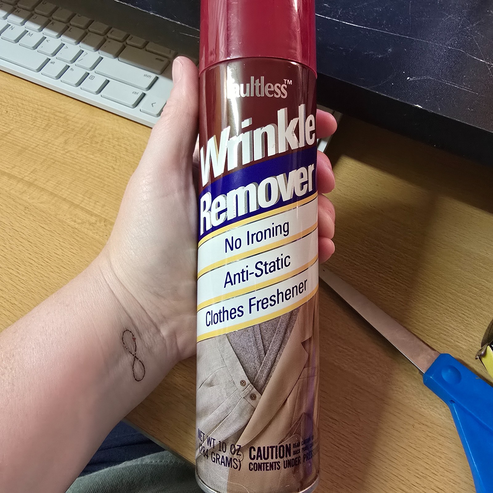Faultless Starch/Bon Ami Company Wrinkle Remover 10 oz Can Spray 5-580-16 New