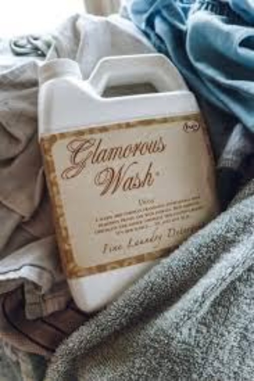 Diva Seller Glam Wash Laundry Detergent, Hypoallergenic & Fresh – 4 Fl Oz