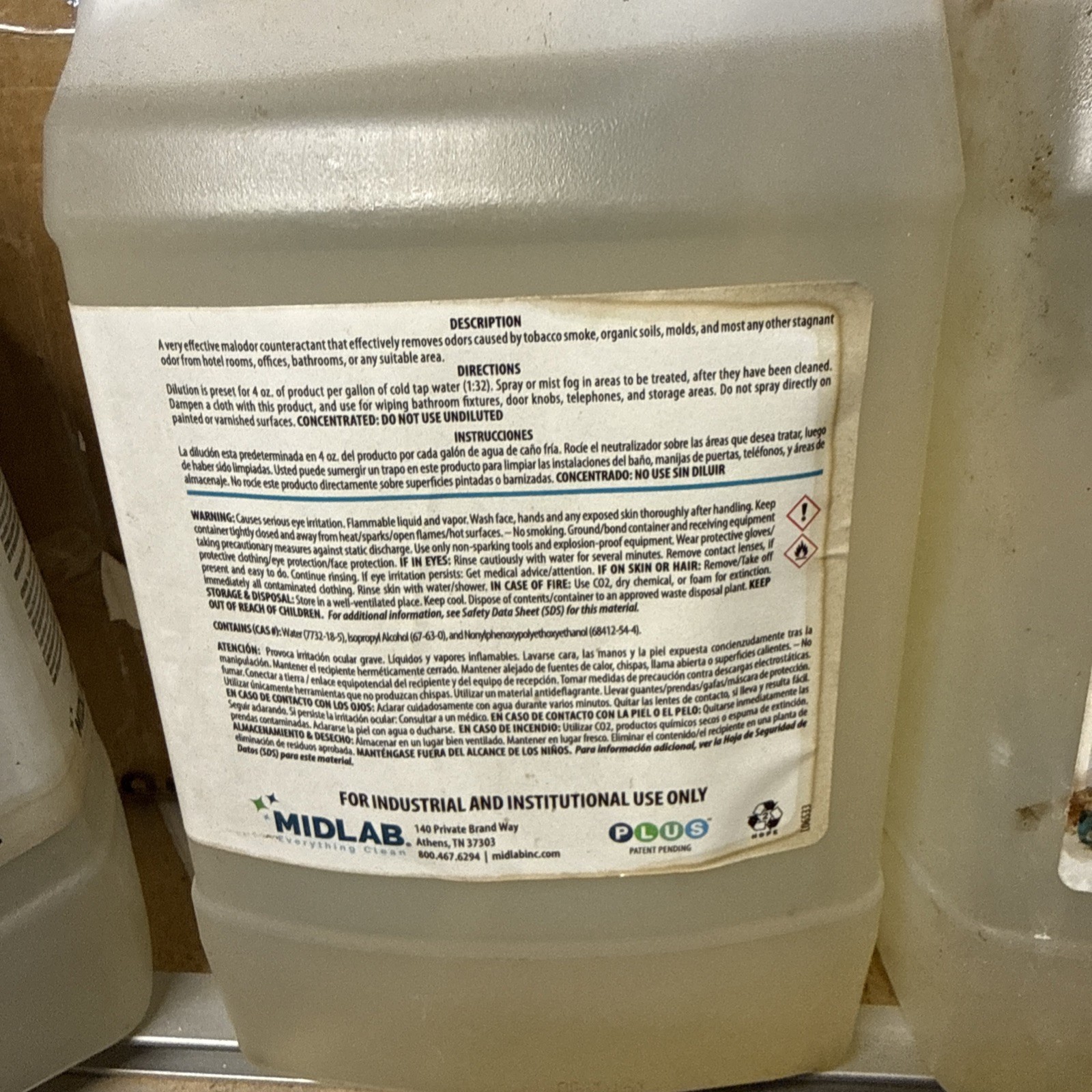 MAXIM 9042 Commercial Odor Neutralizer Concentrate, Fresh Floral Scent, 64oz Jug