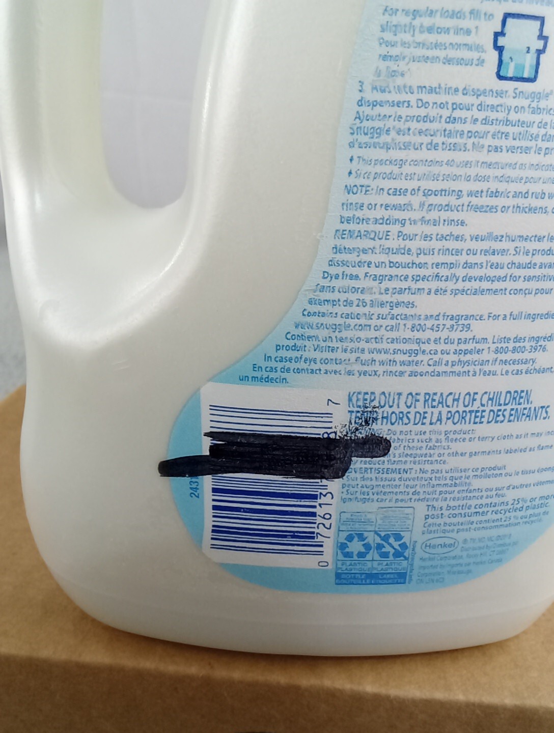 Ultra Snuggle Sensitive Liquid Fabric Softener Hypoallergenic 32 fl oz 40 Loads